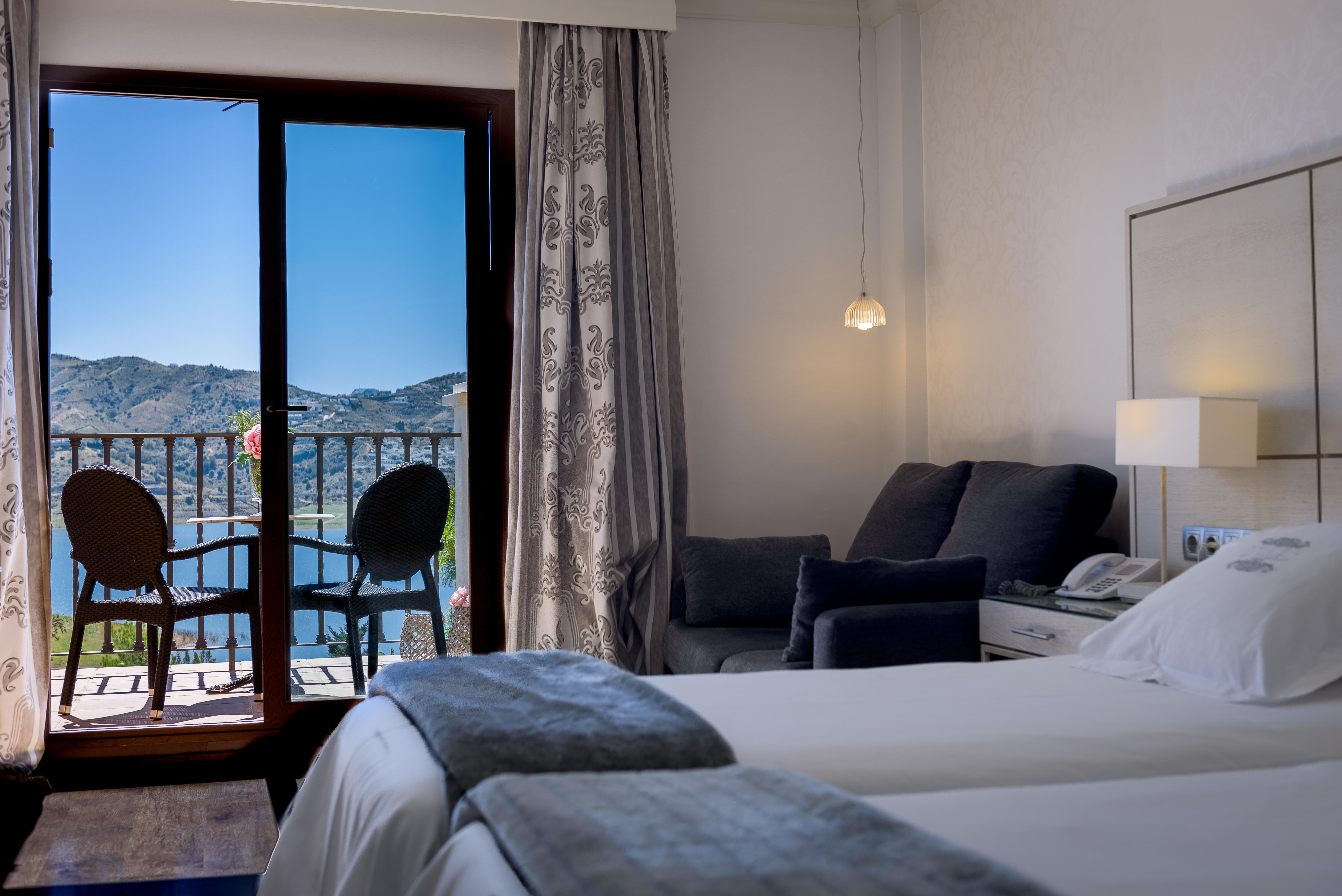 B Bou La & Hotel